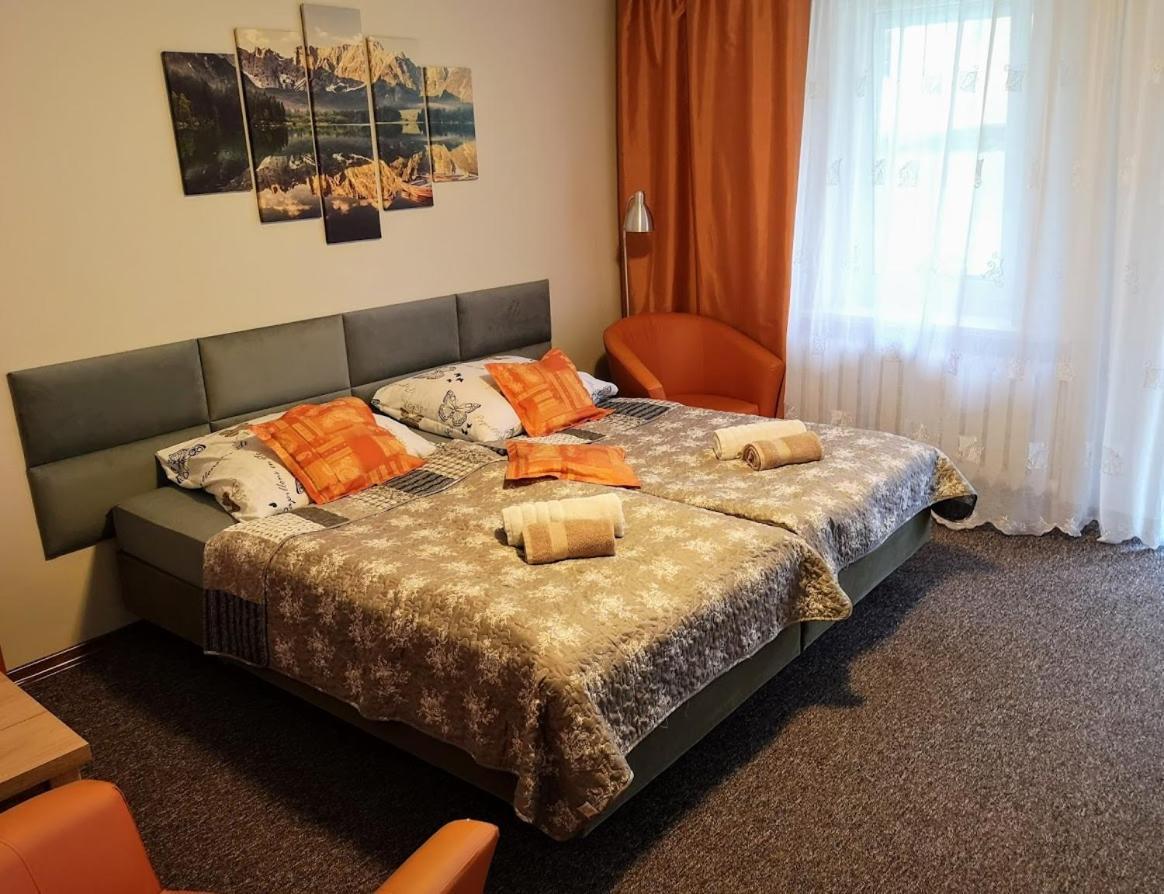 Dom Goscinny Mikołajki Bagian luar foto